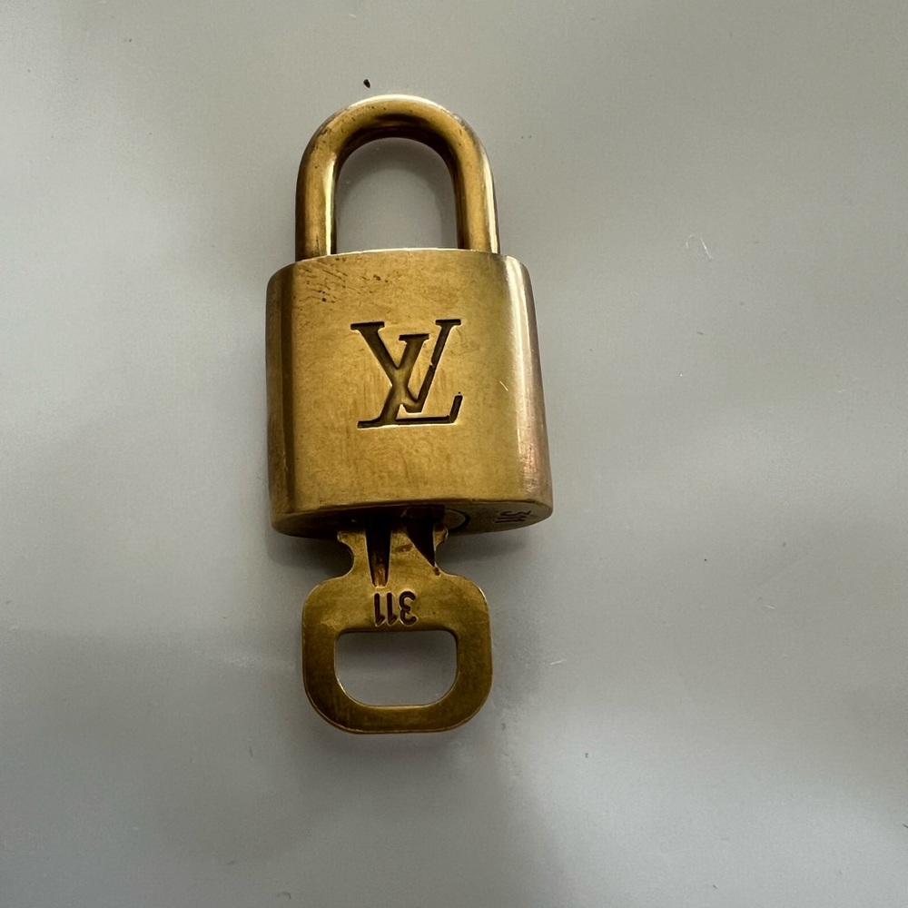 Louis Vuitton brass lock and key set #311